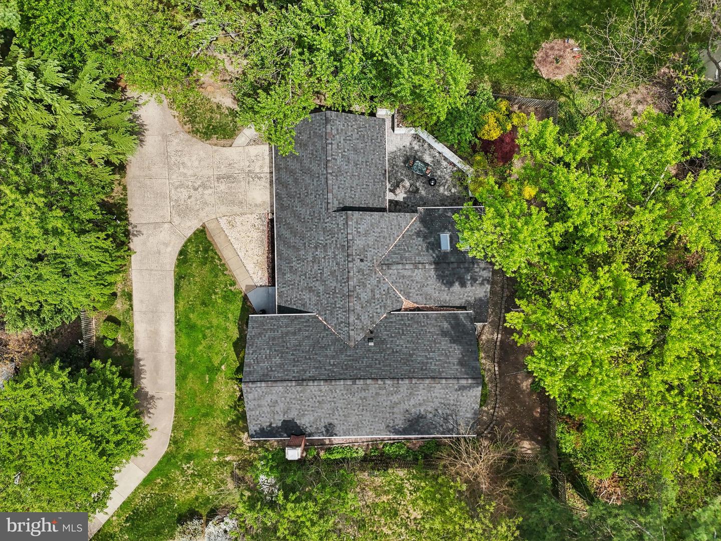 1533 MALVERN HILL PL, HERNDON, Virginia 20170, 4 Bedrooms Bedrooms, ,3 BathroomsBathrooms,Residential,For sale,1533 MALVERN HILL PL,VAFX2236760 MLS # VAFX2236760