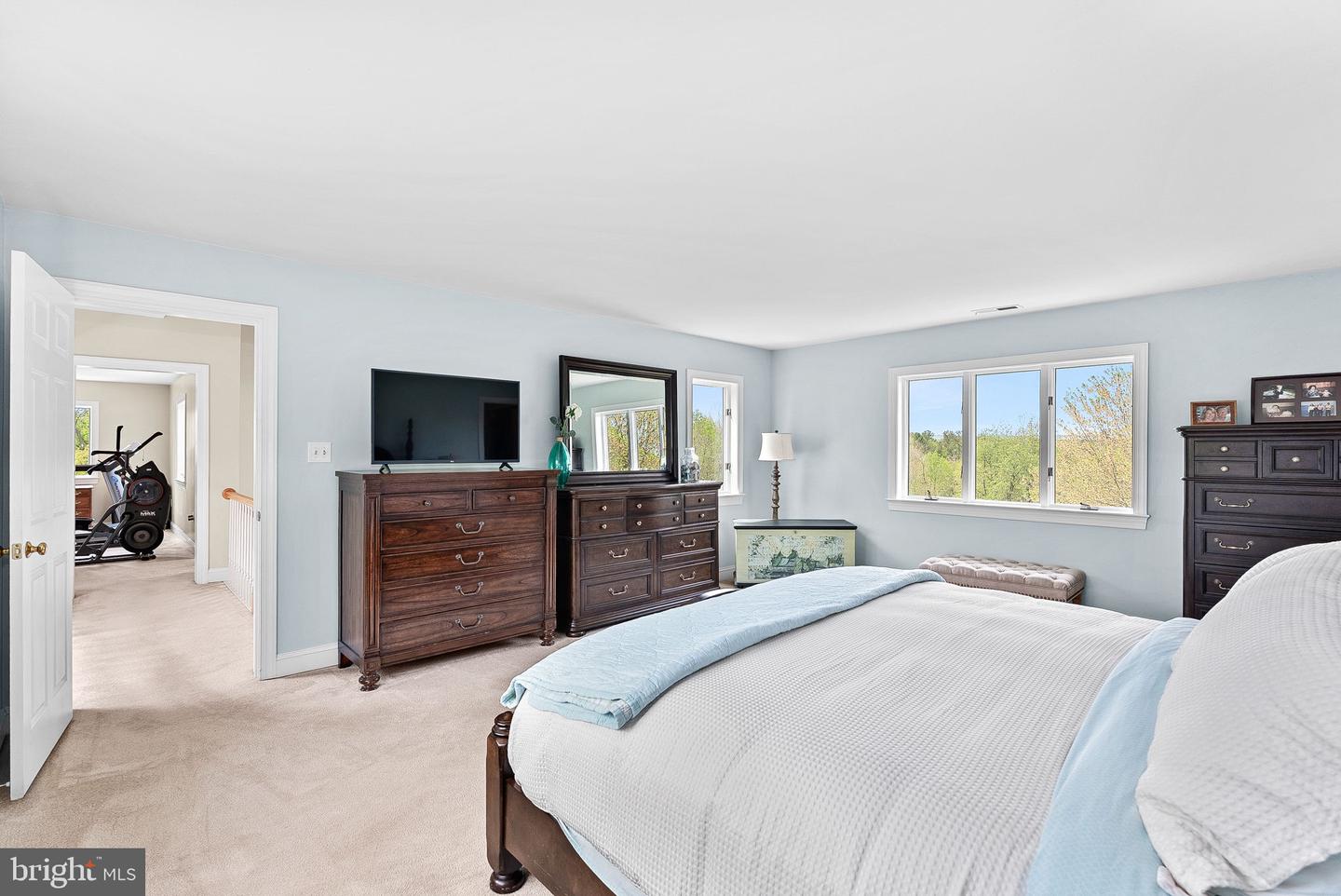 40220 HAYWOOD LN, LOVETTSVILLE, Virginia 20180, 3 Bedrooms Bedrooms, ,3 BathroomsBathrooms,Residential,For sale,40220 HAYWOOD LN,VALO2094902 MLS # VALO2094902
