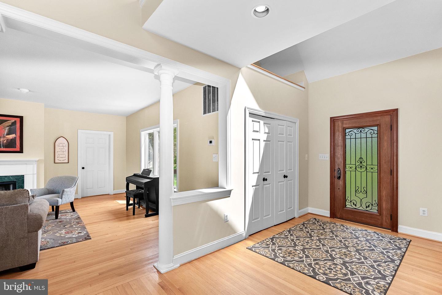 40220 HAYWOOD LN, LOVETTSVILLE, Virginia 20180, 3 Bedrooms Bedrooms, ,3 BathroomsBathrooms,Residential,For sale,40220 HAYWOOD LN,VALO2094902 MLS # VALO2094902