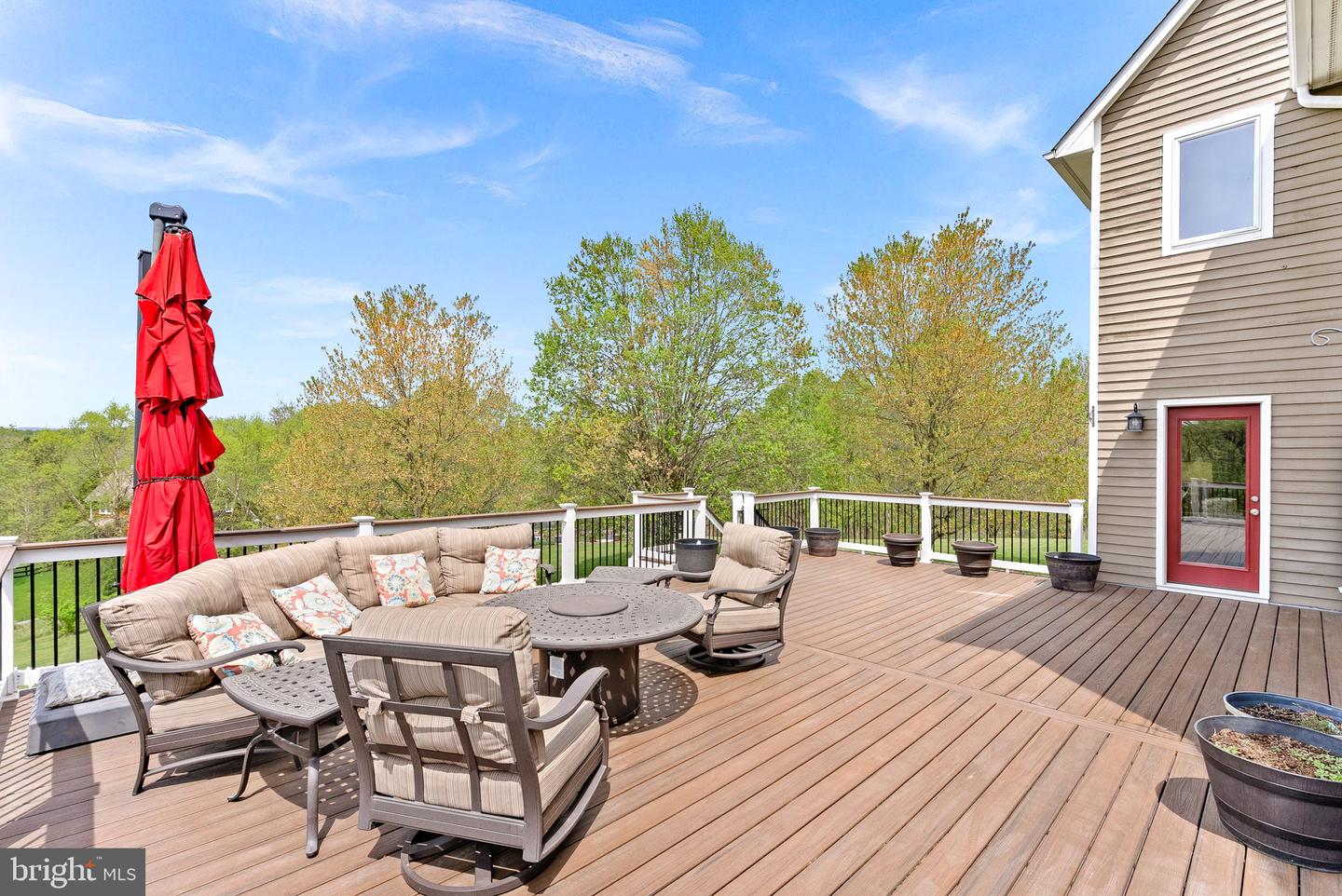 40220 HAYWOOD LN, LOVETTSVILLE, Virginia 20180, 3 Bedrooms Bedrooms, ,3 BathroomsBathrooms,Residential,For sale,40220 HAYWOOD LN,VALO2094902 MLS # VALO2094902