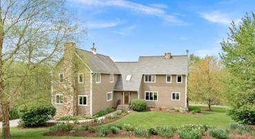 40220 HAYWOOD LN, LOVETTSVILLE, Virginia 20180, 3 Bedrooms Bedrooms, ,3 BathroomsBathrooms,Residential,For sale,40220 HAYWOOD LN,VALO2094902 MLS # VALO2094902