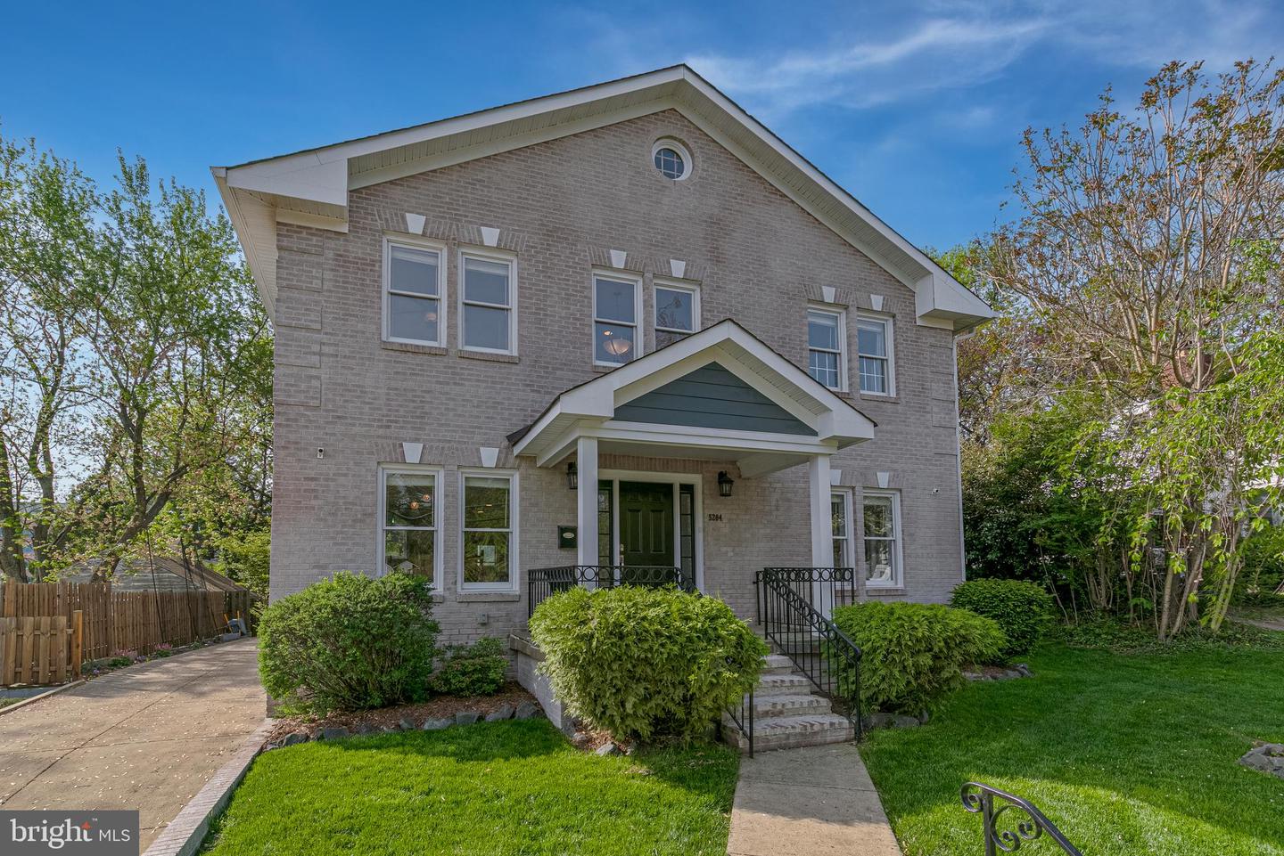 5204 20TH ST N, ARLINGTON, Virginia 22205, 5 Bedrooms Bedrooms, ,3 BathroomsBathrooms,Residential,For sale,5204 20TH ST N,VAAR2056670 MLS # VAAR2056670