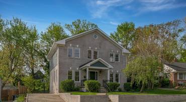 5204 20TH ST N, ARLINGTON, Virginia 22205, 5 Bedrooms Bedrooms, ,3 BathroomsBathrooms,Residential,For sale,5204 20TH ST N,VAAR2056670 MLS # VAAR2056670