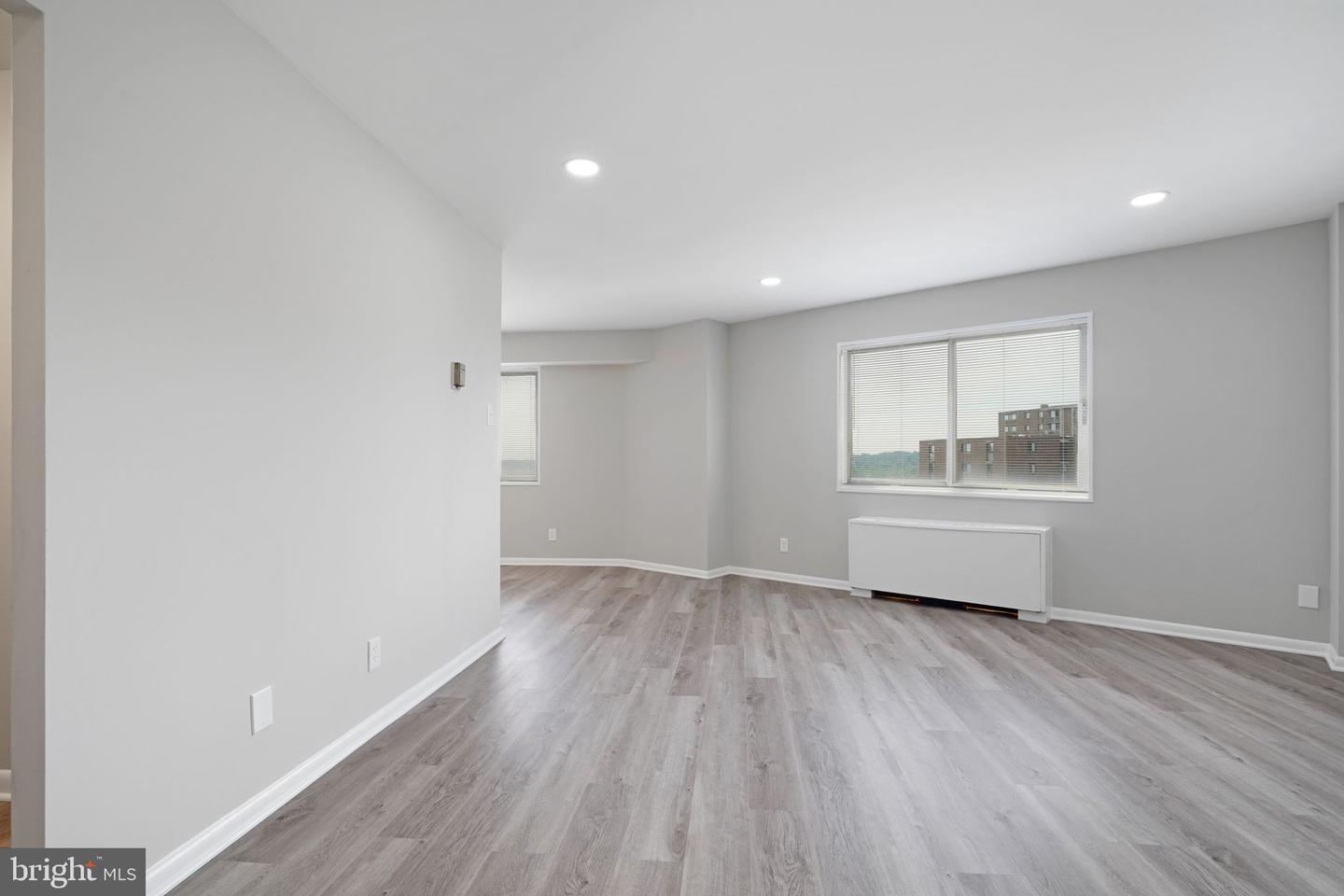 5340 HOLMES RUN PKWY #1503, ALEXANDRIA, Virginia 22304, 1 Bedroom Bedrooms, ,1 BathroomBathrooms,Residential,For sale,5340 HOLMES RUN PKWY #1503,VAAX2044668 MLS # VAAX2044668