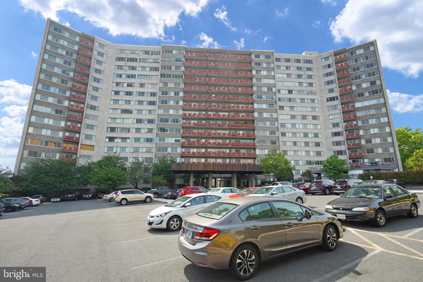 5340 HOLMES RUN PKWY #1503, ALEXANDRIA, Virginia 22304, 1 Bedroom Bedrooms, ,1 BathroomBathrooms,Residential,For sale,5340 HOLMES RUN PKWY #1503,VAAX2044668 MLS # VAAX2044668