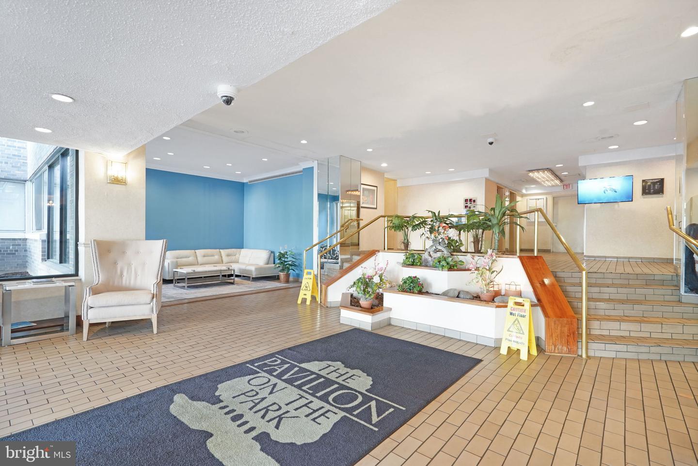 5340 HOLMES RUN PKWY #1503, ALEXANDRIA, Virginia 22304, 1 Bedroom Bedrooms, ,1 BathroomBathrooms,Residential,For sale,5340 HOLMES RUN PKWY #1503,VAAX2044668 MLS # VAAX2044668