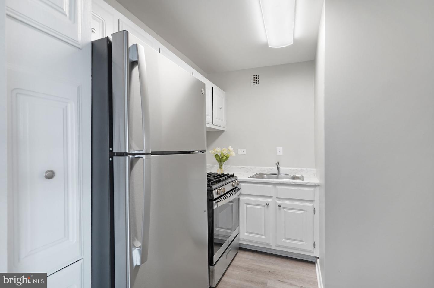 5340 HOLMES RUN PKWY #1503, ALEXANDRIA, Virginia 22304, 1 Bedroom Bedrooms, ,1 BathroomBathrooms,Residential,For sale,5340 HOLMES RUN PKWY #1503,VAAX2044668 MLS # VAAX2044668