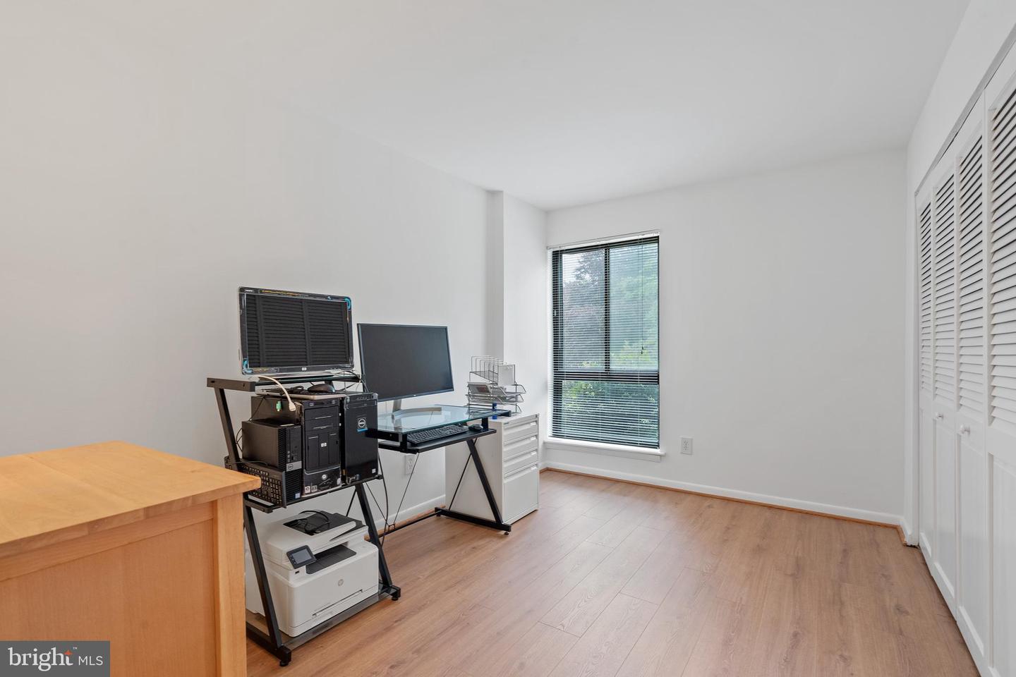 11208 CHESTNUT GROVE SQ #112, RESTON, Virginia 20190, 2 Bedrooms Bedrooms, 6 Rooms Rooms,1 BathroomBathrooms,Residential,For sale,11208 CHESTNUT GROVE SQ #112,VAFX2236940 MLS # VAFX2236940