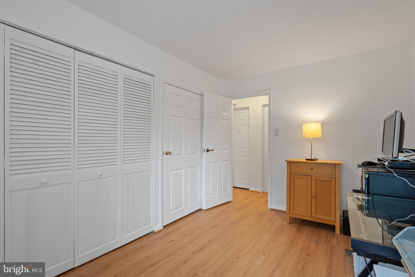 11208 CHESTNUT GROVE SQ #112, RESTON, Virginia 20190, 2 Bedrooms Bedrooms, 6 Rooms Rooms,1 BathroomBathrooms,Residential,For sale,11208 CHESTNUT GROVE SQ #112,VAFX2236940 MLS # VAFX2236940