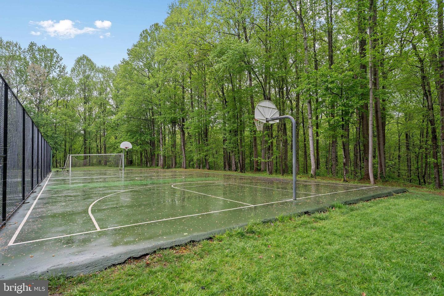 11208 CHESTNUT GROVE SQ #112, RESTON, Virginia 20190, 2 Bedrooms Bedrooms, 6 Rooms Rooms,1 BathroomBathrooms,Residential,For sale,11208 CHESTNUT GROVE SQ #112,VAFX2236940 MLS # VAFX2236940