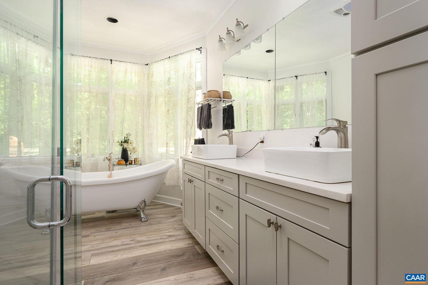 714 ACORN LN, CHARLOTTESVILLE, Virginia 22903, 4 Bedrooms Bedrooms, ,3 BathroomsBathrooms,Residential,For sale,714 ACORN LN,663800 MLS # 663800