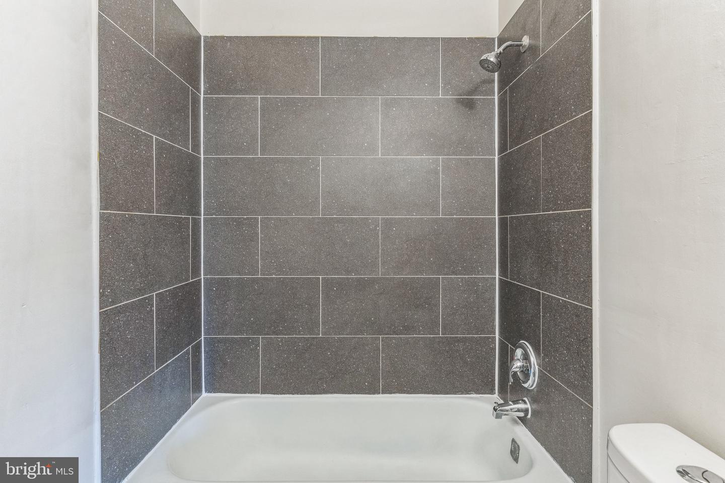 9410 SPOTSYLVANIA ST, MANASSAS, Virginia 20110, 3 Bedrooms Bedrooms, ,1 BathroomBathrooms,Residential,For sale,9410 SPOTSYLVANIA ST,VAPW2093310 MLS # VAPW2093310