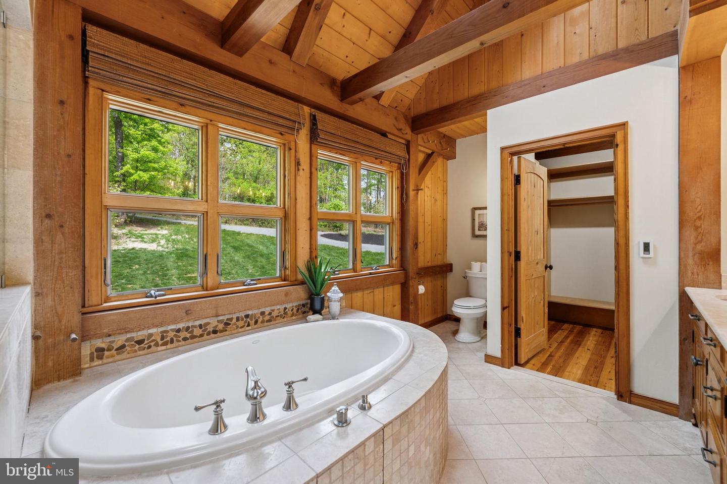 13870 STEED HILL LN, LEESBURG, Virginia 20176, 4 Bedrooms Bedrooms, ,3 BathroomsBathrooms,Residential,For sale,13870 STEED HILL LN,VALO2095020 MLS # VALO2095020