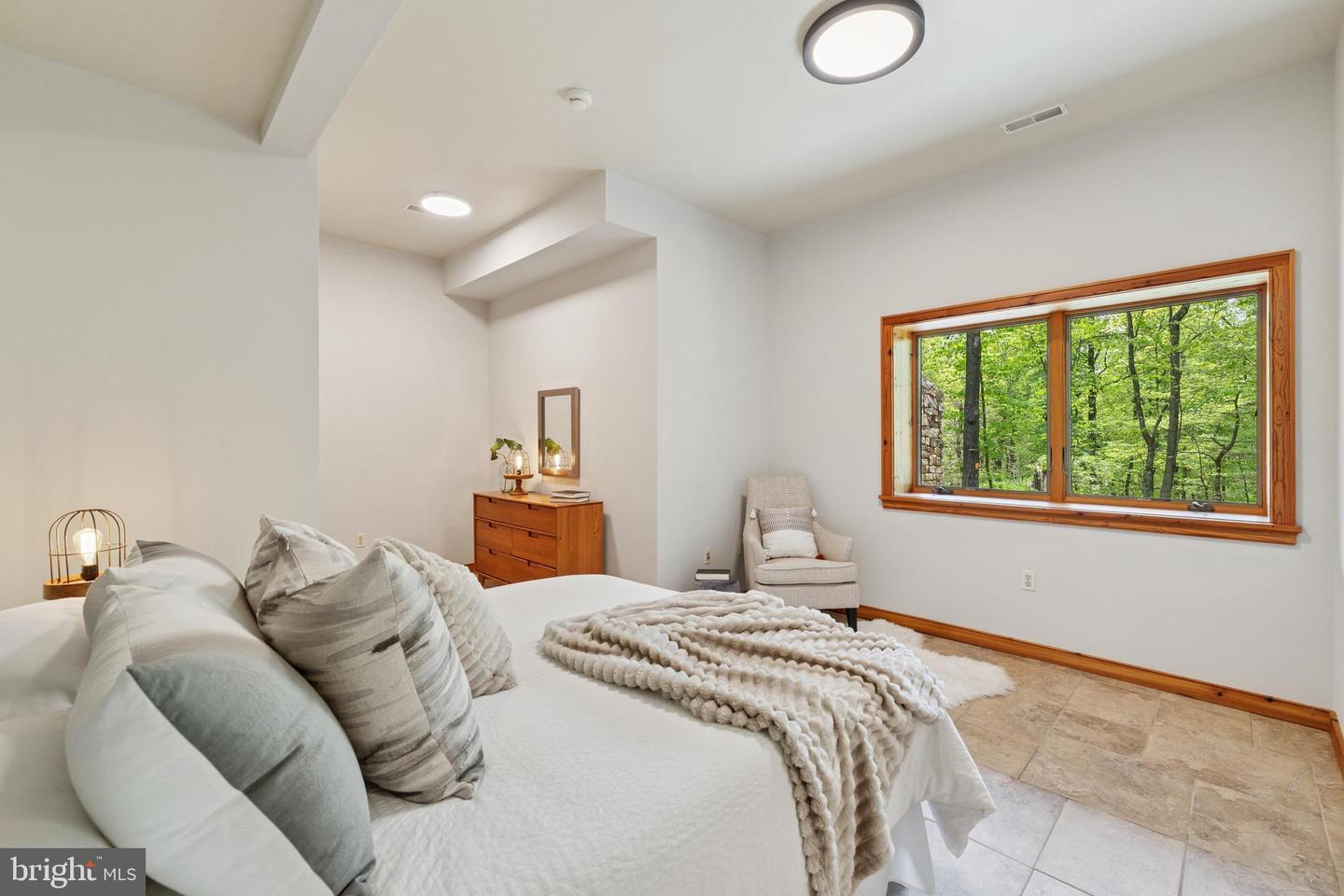 13870 STEED HILL LN, LEESBURG, Virginia 20176, 4 Bedrooms Bedrooms, ,3 BathroomsBathrooms,Residential,For sale,13870 STEED HILL LN,VALO2095020 MLS # VALO2095020