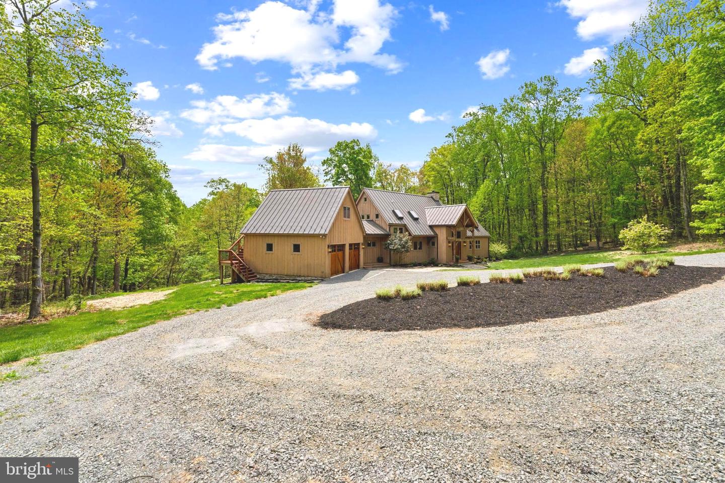 13870 STEED HILL LN, LEESBURG, Virginia 20176, 4 Bedrooms Bedrooms, ,3 BathroomsBathrooms,Residential,For sale,13870 STEED HILL LN,VALO2095020 MLS # VALO2095020