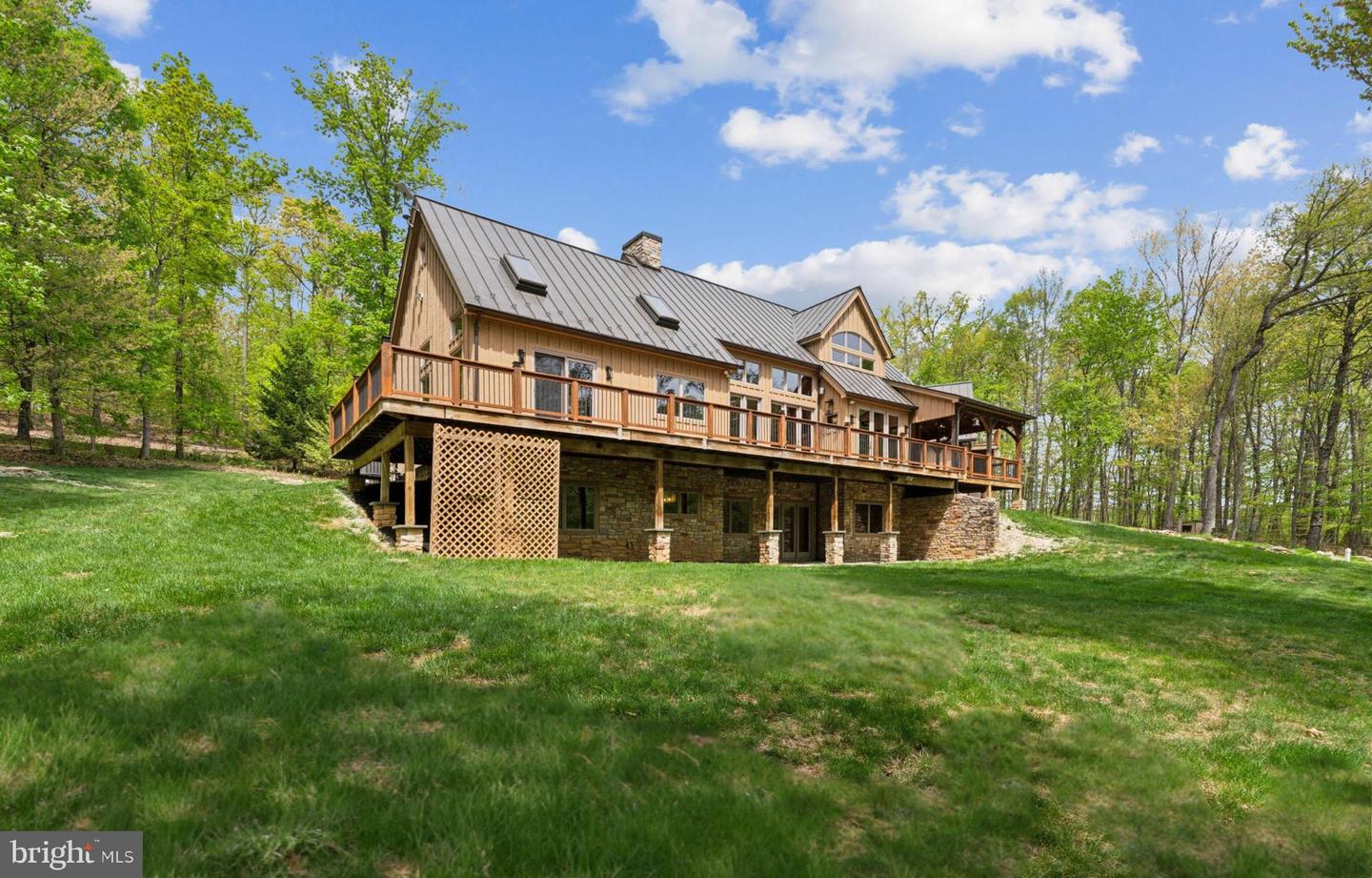 13870 STEED HILL LN, LEESBURG, Virginia 20176, 4 Bedrooms Bedrooms, ,3 BathroomsBathrooms,Residential,For sale,13870 STEED HILL LN,VALO2095020 MLS # VALO2095020