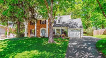 8659 WEIR ST, MANASSAS, Virginia 20110, 4 Bedrooms Bedrooms, ,2 BathroomsBathrooms,Residential,For sale,8659 WEIR ST,VAMN2008234 MLS # VAMN2008234