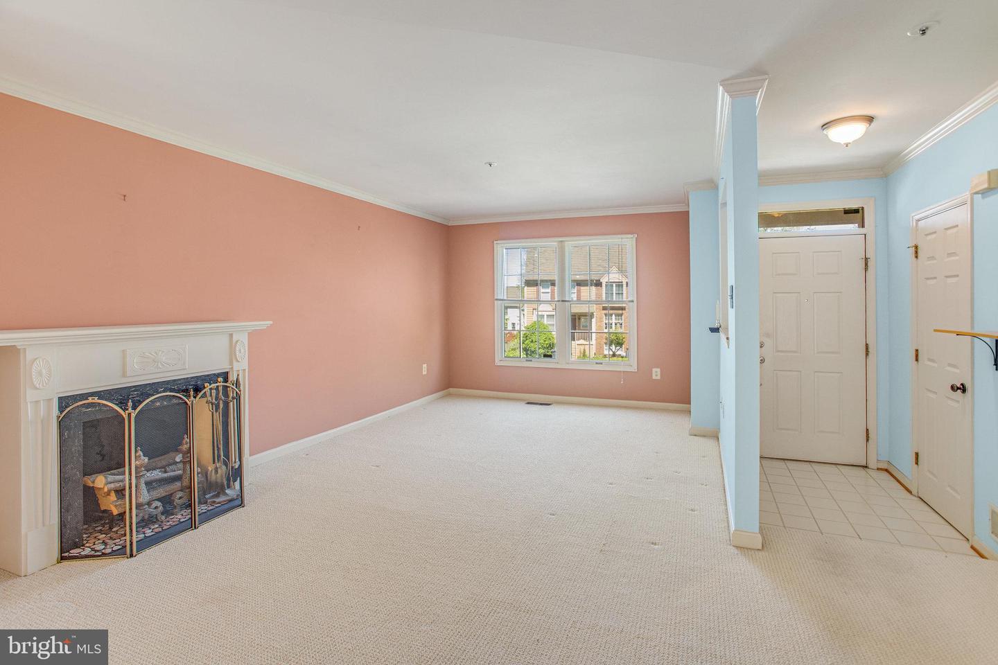 7933 BLUE GRAY CIR, MANASSAS, Virginia 20109, 3 Bedrooms Bedrooms, ,2 BathroomsBathrooms,Residential,For sale,7933 BLUE GRAY CIR,VAPW2092840 MLS # VAPW2092840