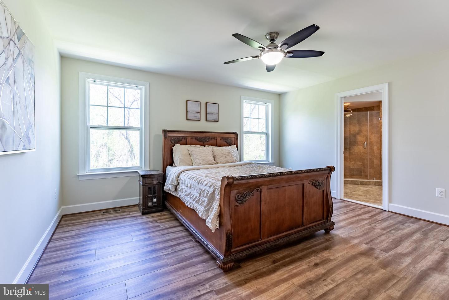 10290 GREENSPIRE DR, OAKTON, Virginia 22124, 3 Bedrooms Bedrooms, ,2 BathroomsBathrooms,Residential,For sale,10290 GREENSPIRE DR,VAFX2236400 MLS # VAFX2236400