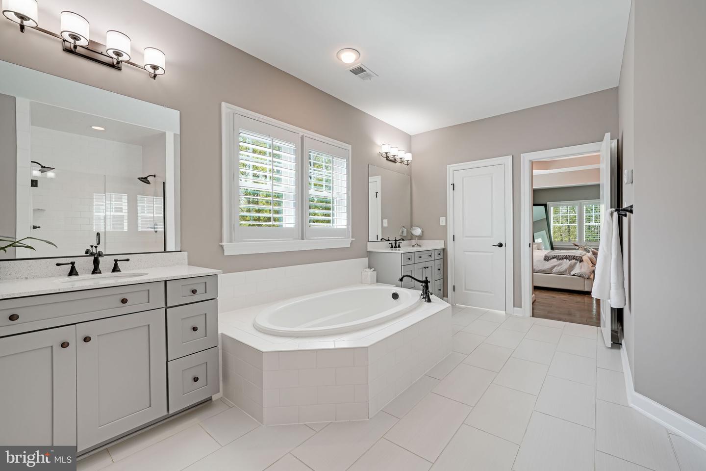 41972 PADDOCK GATE PL, ASHBURN, Virginia 20148, 5 Bedrooms Bedrooms, ,4 BathroomsBathrooms,Residential,For sale,41972 PADDOCK GATE PL,VALO2094746 MLS # VALO2094746