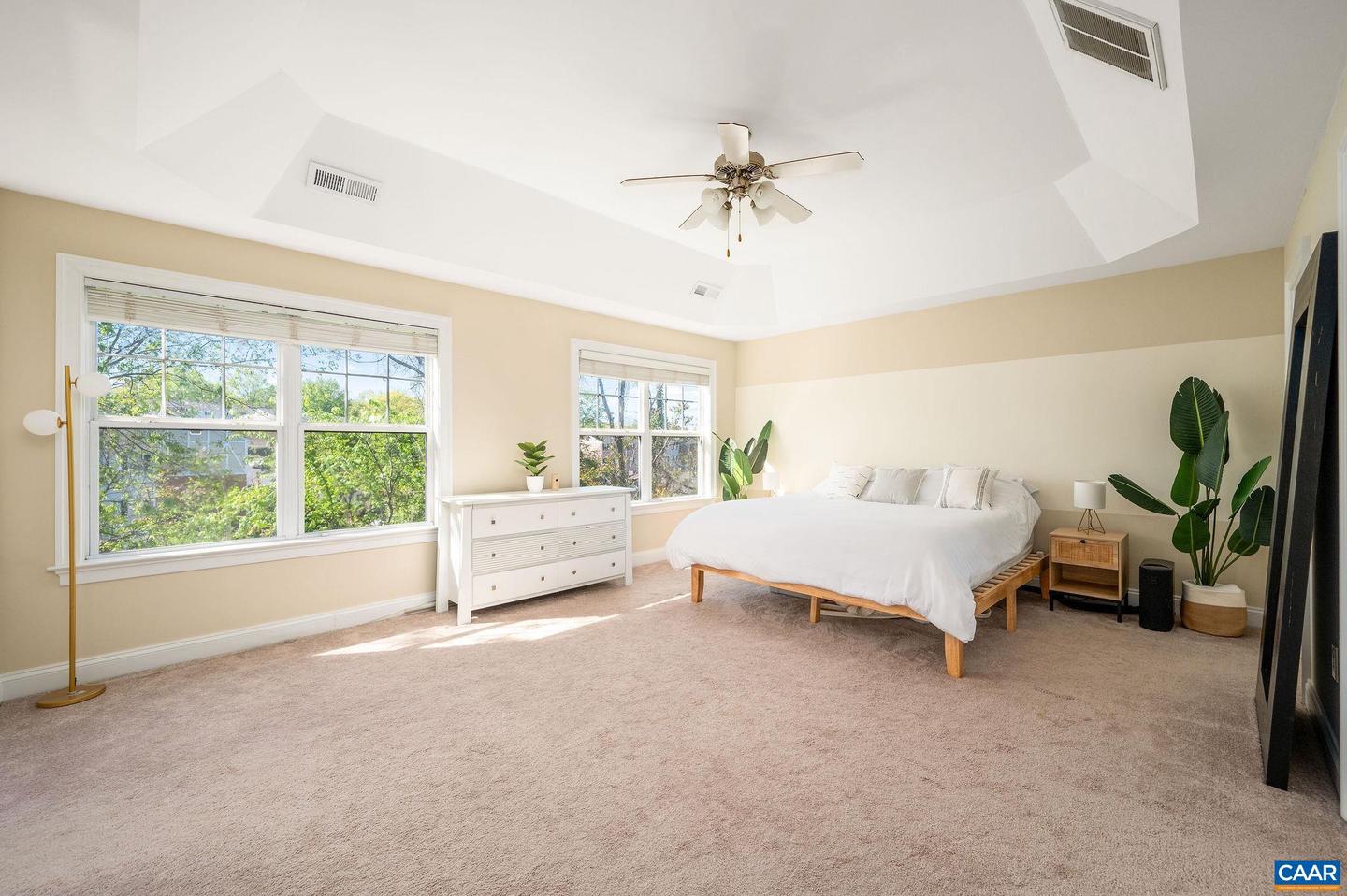 1003 GLENWOOD STATION LN, CHARLOTTESVILLE, Virginia 22901, 4 Bedrooms Bedrooms, ,3 BathroomsBathrooms,Residential,For sale,1003 GLENWOOD STATION LN,663687 MLS # 663687