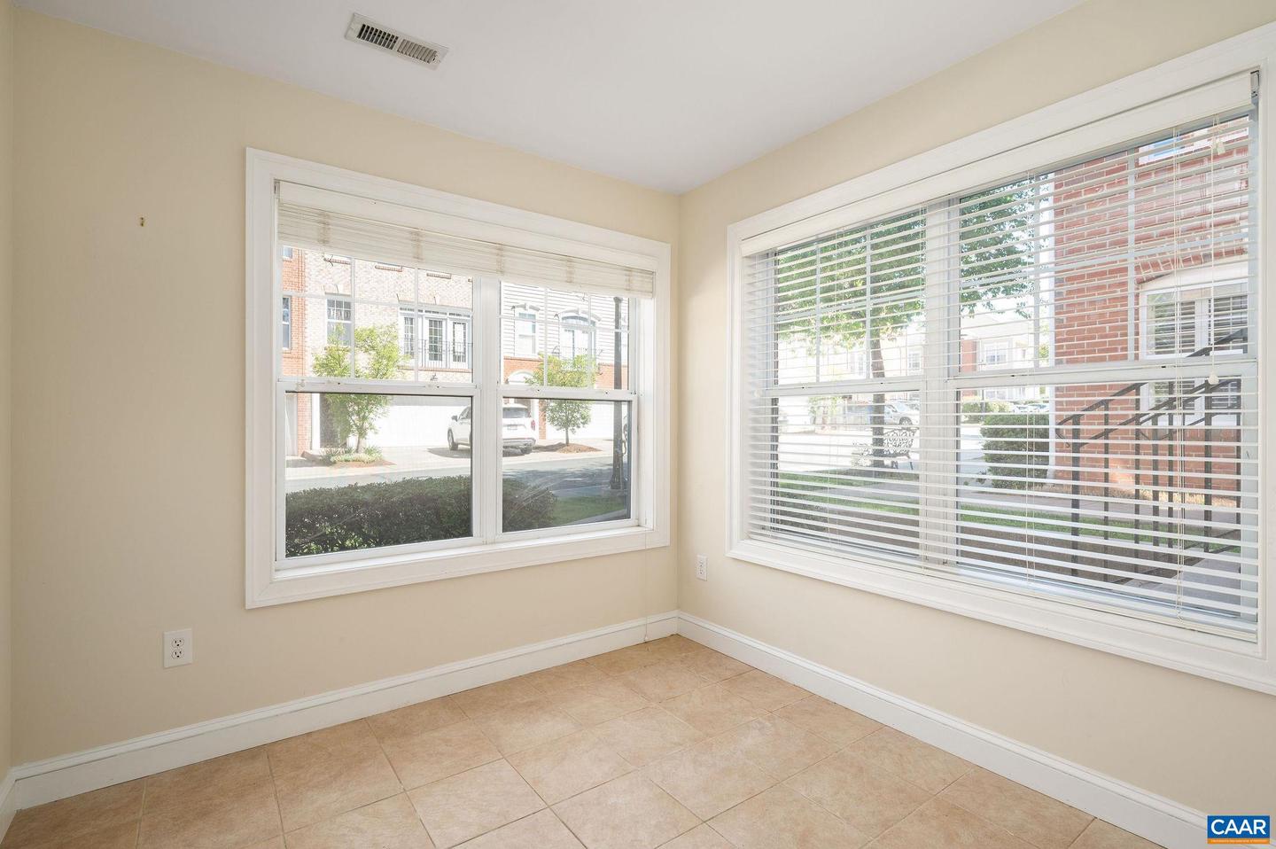 1003 GLENWOOD STATION LN, CHARLOTTESVILLE, Virginia 22901, 4 Bedrooms Bedrooms, ,3 BathroomsBathrooms,Residential,For sale,1003 GLENWOOD STATION LN,663687 MLS # 663687