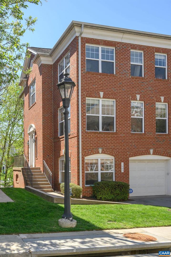 1003 GLENWOOD STATION LN, CHARLOTTESVILLE, Virginia 22901, 4 Bedrooms Bedrooms, ,3 BathroomsBathrooms,Residential,For sale,1003 GLENWOOD STATION LN,663687 MLS # 663687