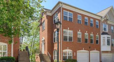 1003 GLENWOOD STATION LN, CHARLOTTESVILLE, Virginia 22901, 4 Bedrooms Bedrooms, ,3 BathroomsBathrooms,Residential,For sale,1003 GLENWOOD STATION LN,663687 MLS # 663687