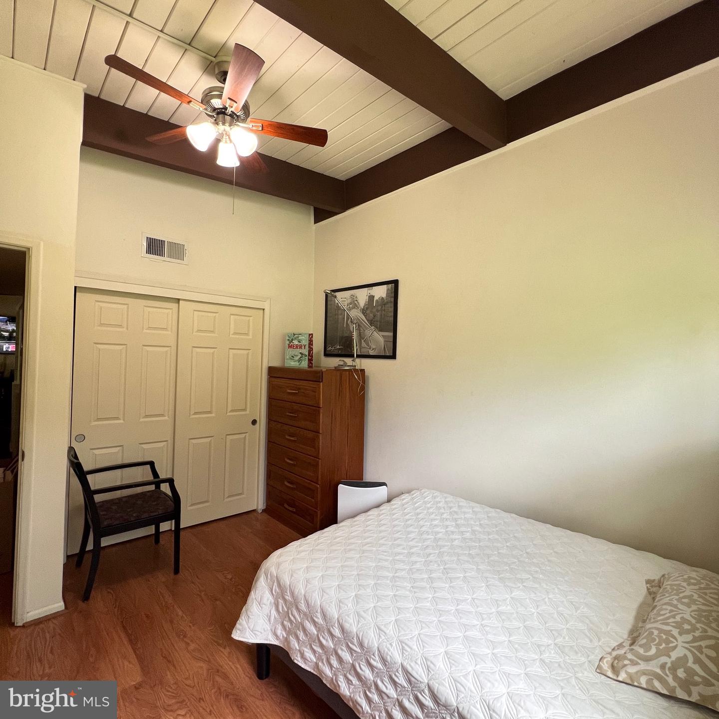 4211 AMERICANA DR #204, ANNANDALE, Virginia 22003, 2 Bedrooms Bedrooms, ,1 BathroomBathrooms,Residential,For sale,4211 AMERICANA DR #204,VAFX2236536 MLS # VAFX2236536