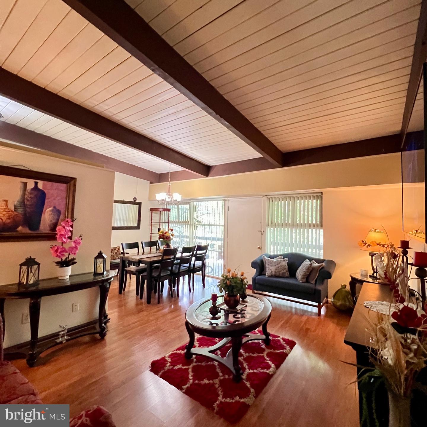 4211 AMERICANA DR #204, ANNANDALE, Virginia 22003, 2 Bedrooms Bedrooms, ,1 BathroomBathrooms,Residential,For sale,4211 AMERICANA DR #204,VAFX2236536 MLS # VAFX2236536