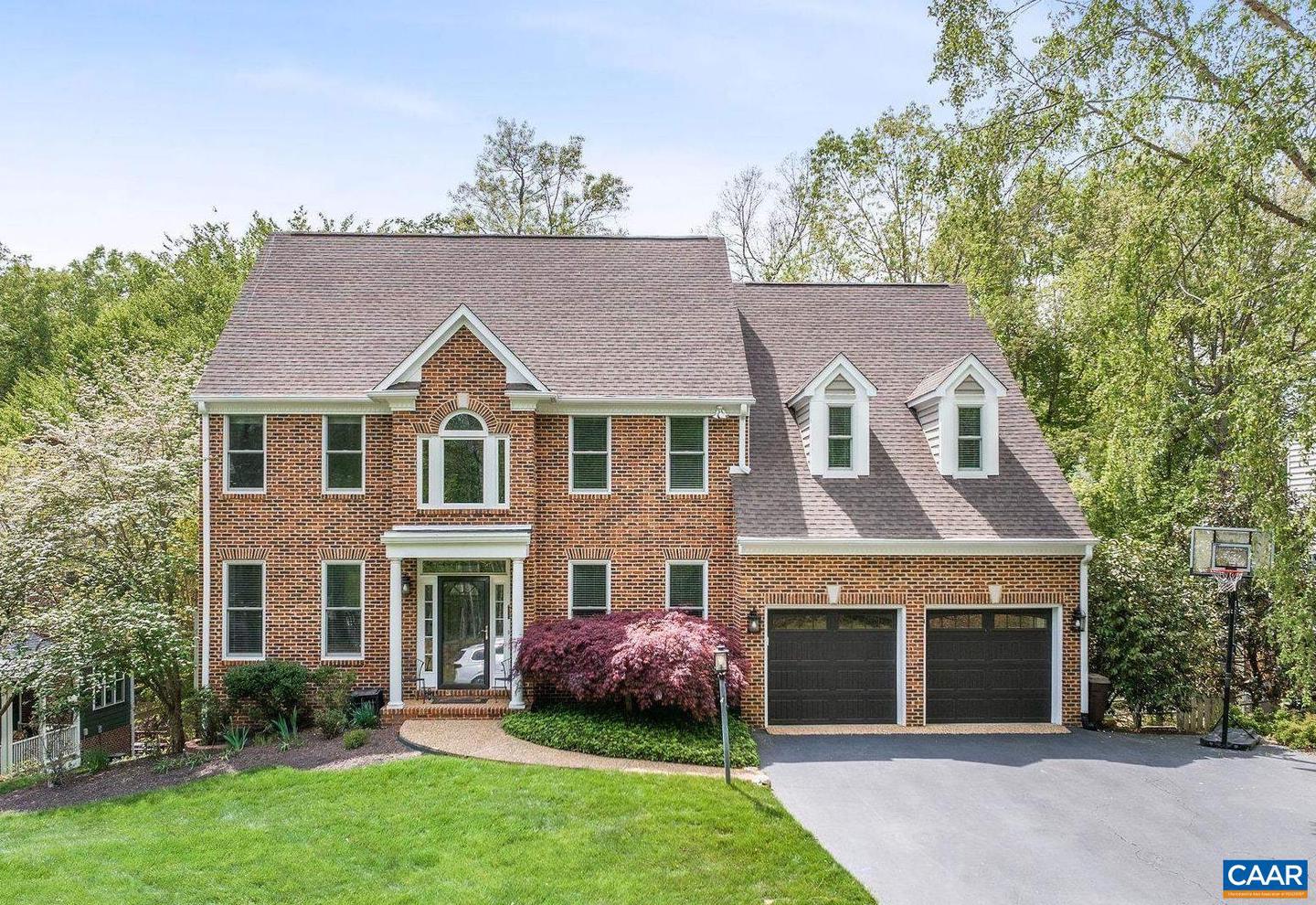 860 CHARTER OAKS DR, CHARLOTTESVILLE, Virginia 22901, 5 Bedrooms Bedrooms, ,3 BathroomsBathrooms,Residential,For sale,860 CHARTER OAKS DR,663714 MLS # 663714