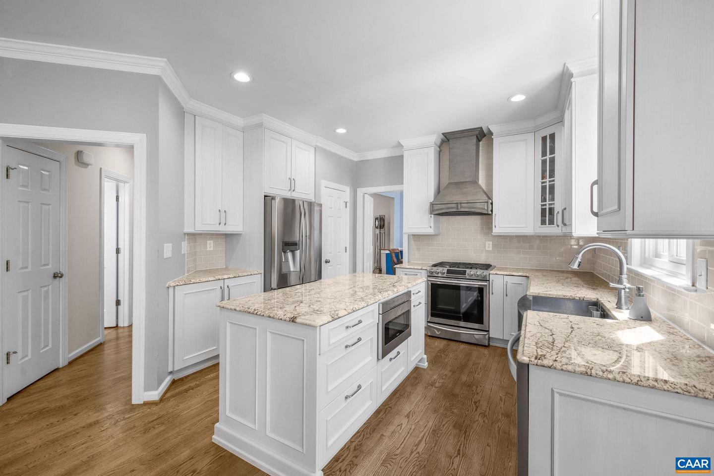 860 CHARTER OAKS DR, CHARLOTTESVILLE, Virginia 22901, 5 Bedrooms Bedrooms, ,3 BathroomsBathrooms,Residential,For sale,860 CHARTER OAKS DR,663714 MLS # 663714