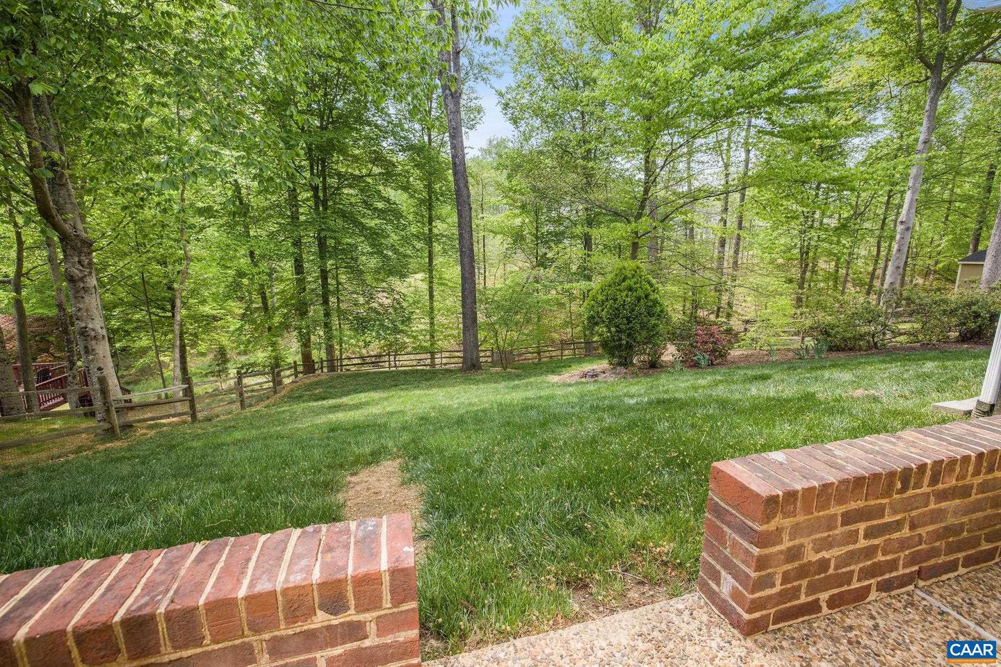 860 CHARTER OAKS DR, CHARLOTTESVILLE, Virginia 22901, 5 Bedrooms Bedrooms, ,3 BathroomsBathrooms,Residential,For sale,860 CHARTER OAKS DR,663714 MLS # 663714