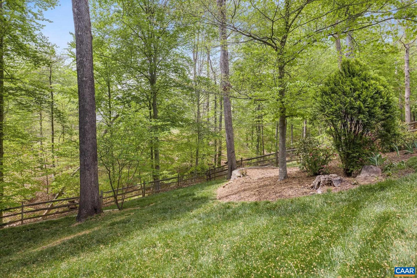 860 CHARTER OAKS DR, CHARLOTTESVILLE, Virginia 22901, 5 Bedrooms Bedrooms, ,3 BathroomsBathrooms,Residential,For sale,860 CHARTER OAKS DR,663714 MLS # 663714