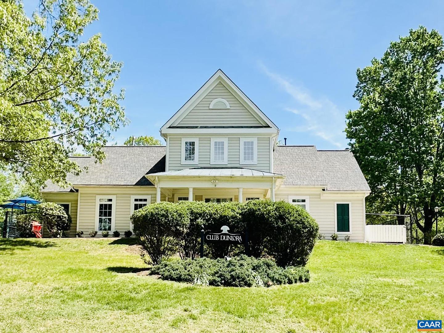 860 CHARTER OAKS DR, CHARLOTTESVILLE, Virginia 22901, 5 Bedrooms Bedrooms, ,3 BathroomsBathrooms,Residential,For sale,860 CHARTER OAKS DR,663714 MLS # 663714