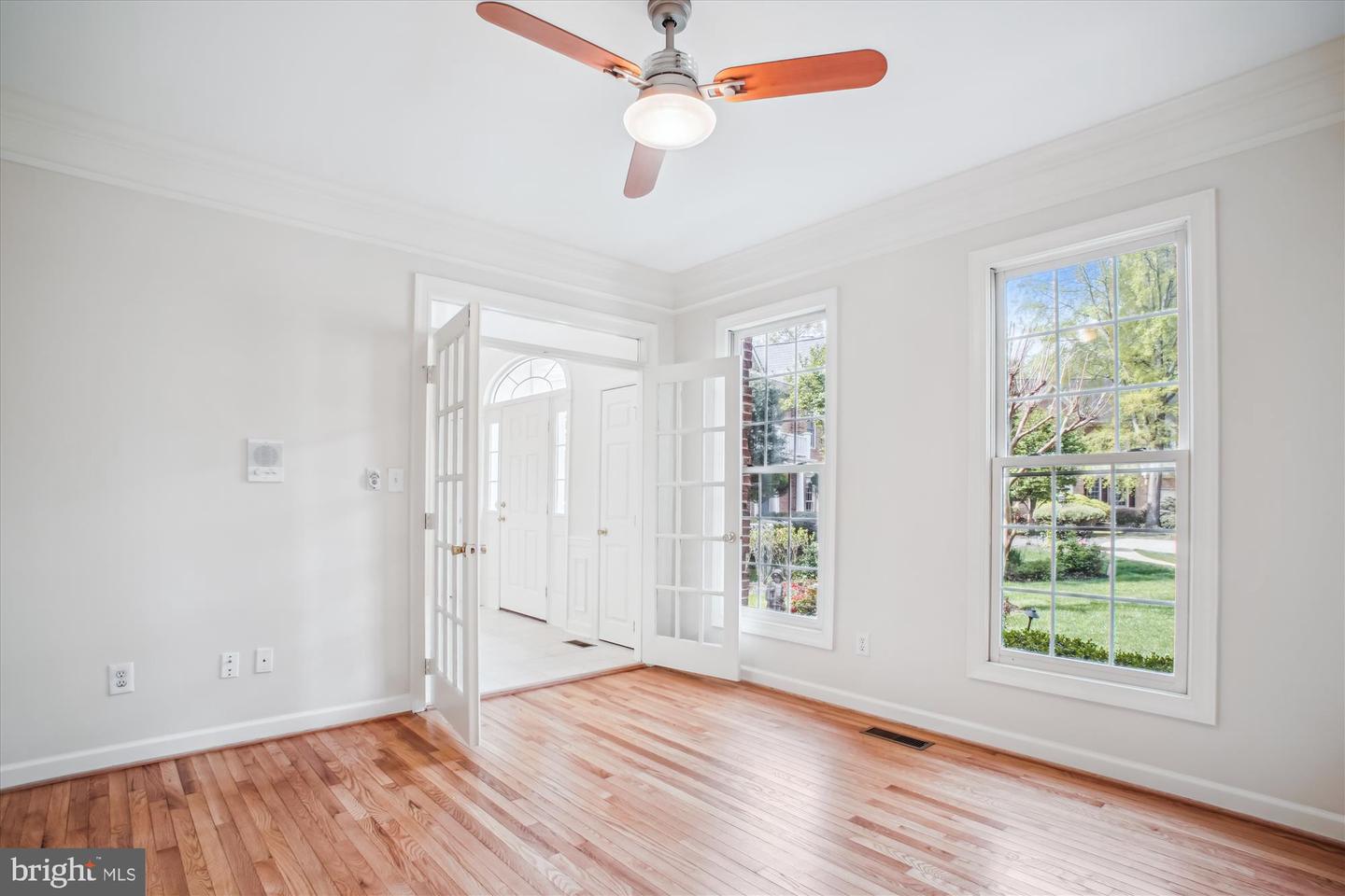 6626 BYRNS PL, MCLEAN, Virginia 22101, 5 Bedrooms Bedrooms, ,4 BathroomsBathrooms,Residential,For sale,6626 BYRNS PL,VAFX2236850 MLS # VAFX2236850