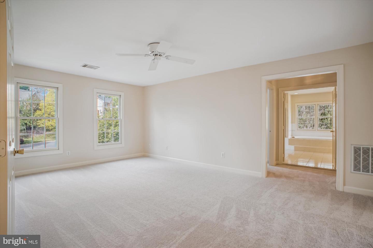 6626 BYRNS PL, MCLEAN, Virginia 22101, 5 Bedrooms Bedrooms, ,4 BathroomsBathrooms,Residential,For sale,6626 BYRNS PL,VAFX2236850 MLS # VAFX2236850