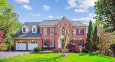 6626 BYRNS PL, MCLEAN, Virginia 22101, 5 Bedrooms Bedrooms, ,4 BathroomsBathrooms,Residential,For sale,6626 BYRNS PL,VAFX2236850 MLS # VAFX2236850
