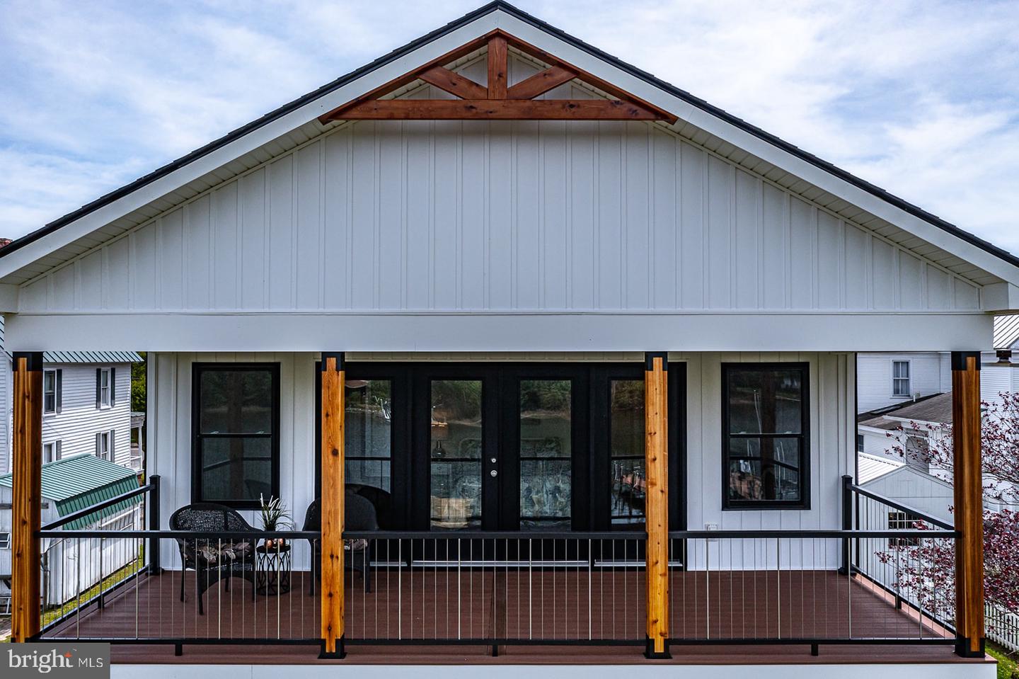 696 MAIN ST, REEDVILLE, Virginia 22539, 3 Bedrooms Bedrooms, 6 Rooms Rooms,3 BathroomsBathrooms,Residential,For sale,696 MAIN ST,VANV2001570 MLS # VANV2001570