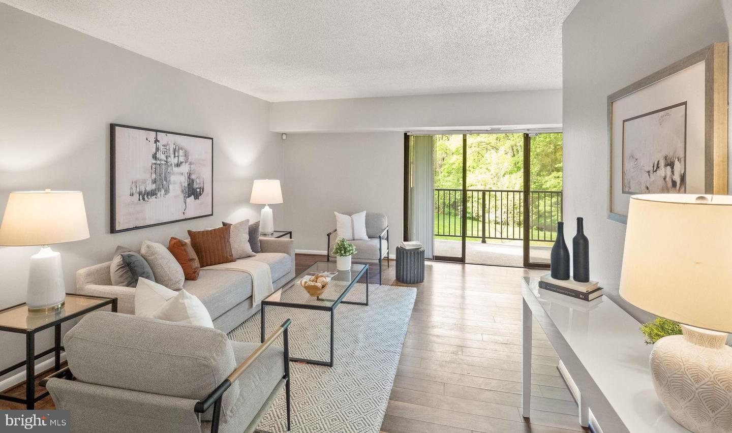 11657 STONEVIEW SQ #97/11C, RESTON, Virginia 20191, 3 Bedrooms Bedrooms, ,2 BathroomsBathrooms,Residential,For sale,11657 STONEVIEW SQ #97/11C,VAFX2237180 MLS # VAFX2237180