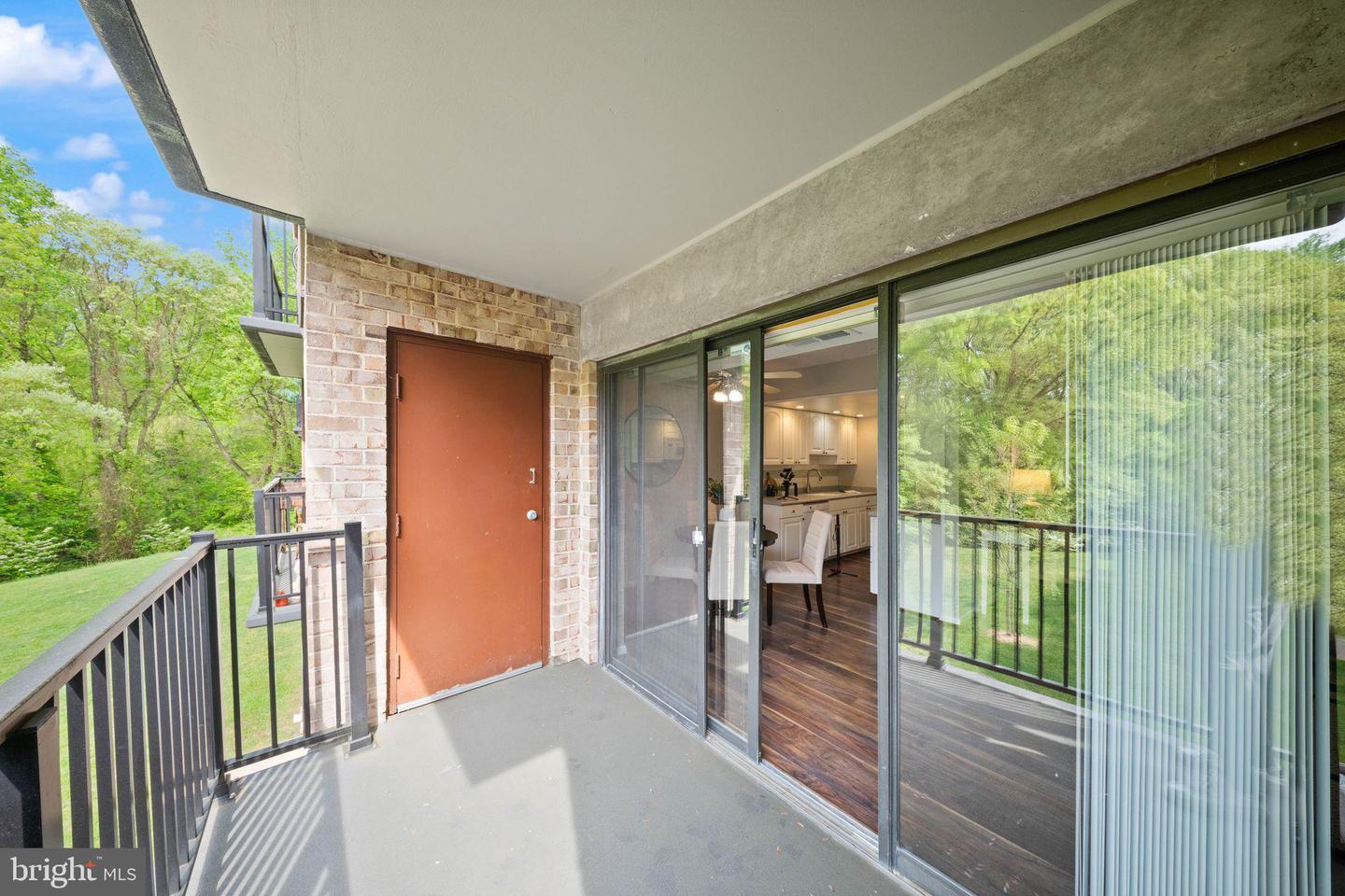 11657 STONEVIEW SQ #97/11C, RESTON, Virginia 20191, 3 Bedrooms Bedrooms, ,2 BathroomsBathrooms,Residential,For sale,11657 STONEVIEW SQ #97/11C,VAFX2237180 MLS # VAFX2237180