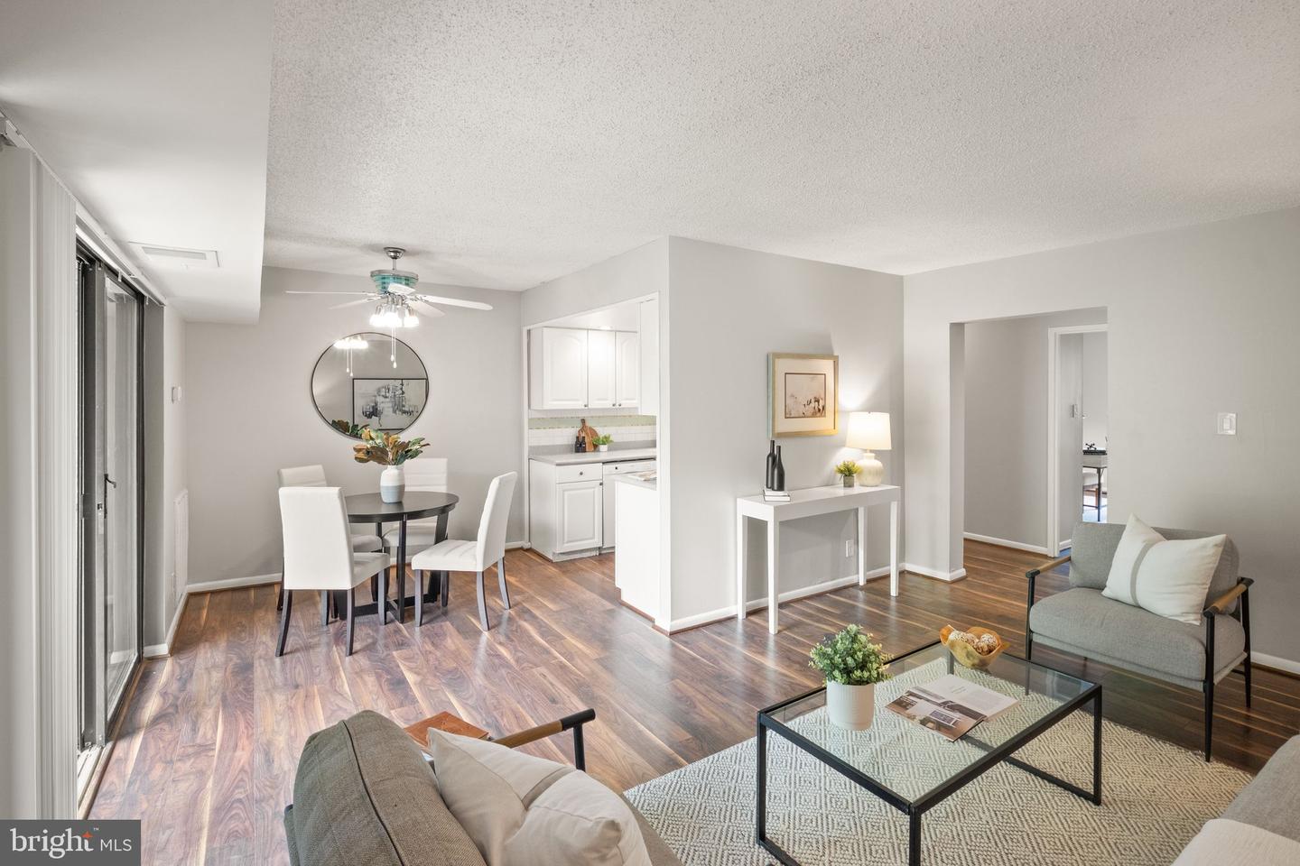 11657 STONEVIEW SQ #97/11C, RESTON, Virginia 20191, 3 Bedrooms Bedrooms, ,2 BathroomsBathrooms,Residential,For sale,11657 STONEVIEW SQ #97/11C,VAFX2237180 MLS # VAFX2237180