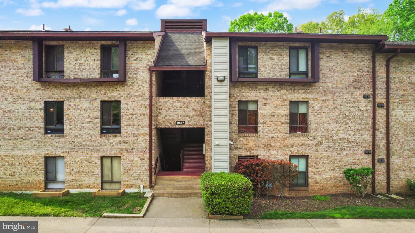 11657 STONEVIEW SQ #97/11C, RESTON, Virginia 20191, 3 Bedrooms Bedrooms, ,2 BathroomsBathrooms,Residential,For sale,11657 STONEVIEW SQ #97/11C,VAFX2237180 MLS # VAFX2237180