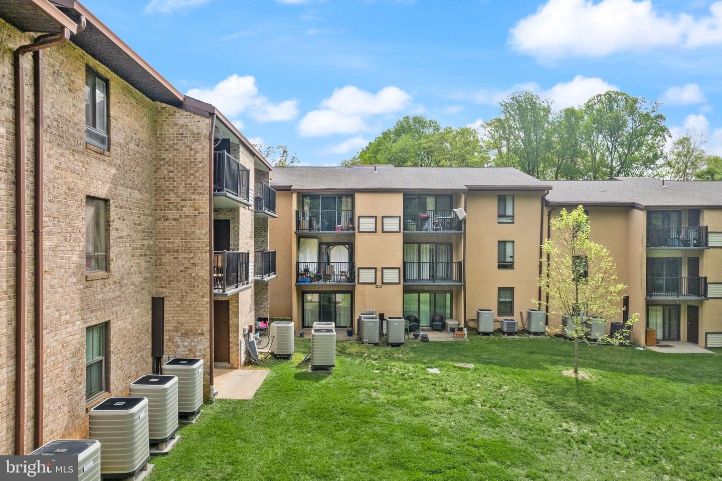 11657 STONEVIEW SQ #97/11C, RESTON, Virginia 20191, 3 Bedrooms Bedrooms, ,2 BathroomsBathrooms,Residential,For sale,11657 STONEVIEW SQ #97/11C,VAFX2237180 MLS # VAFX2237180