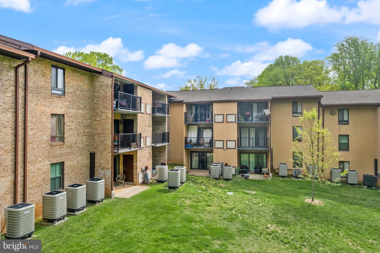 11657 STONEVIEW SQ #97/11C, RESTON, Virginia 20191, 3 Bedrooms Bedrooms, ,2 BathroomsBathrooms,Residential,For sale,11657 STONEVIEW SQ #97/11C,VAFX2237180 MLS # VAFX2237180
