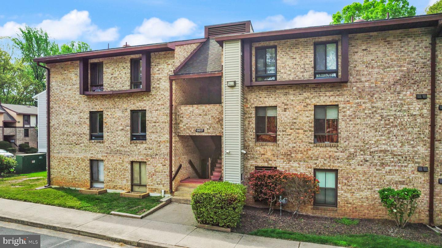 11657 STONEVIEW SQ #97/11C, RESTON, Virginia 20191, 3 Bedrooms Bedrooms, ,2 BathroomsBathrooms,Residential,For sale,11657 STONEVIEW SQ #97/11C,VAFX2237180 MLS # VAFX2237180
