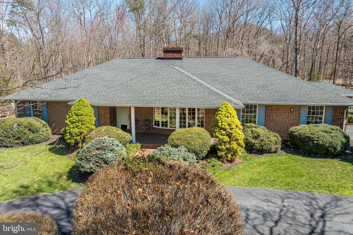 5983 LABS RUN LN, PENN LAIRD, Virginia 22846, 4 Bedrooms Bedrooms, ,3 BathroomsBathrooms,Residential,For sale,5983 LABS RUN LN,VARO2002248 MLS # VARO2002248