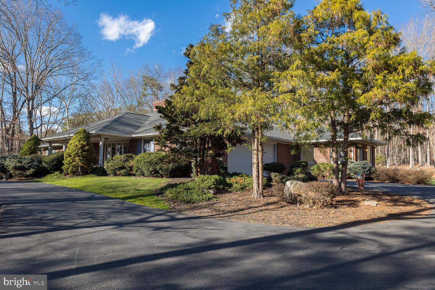 5983 LABS RUN LN, PENN LAIRD, Virginia 22846, 4 Bedrooms Bedrooms, ,3 BathroomsBathrooms,Residential,For sale,5983 LABS RUN LN,VARO2002248 MLS # VARO2002248