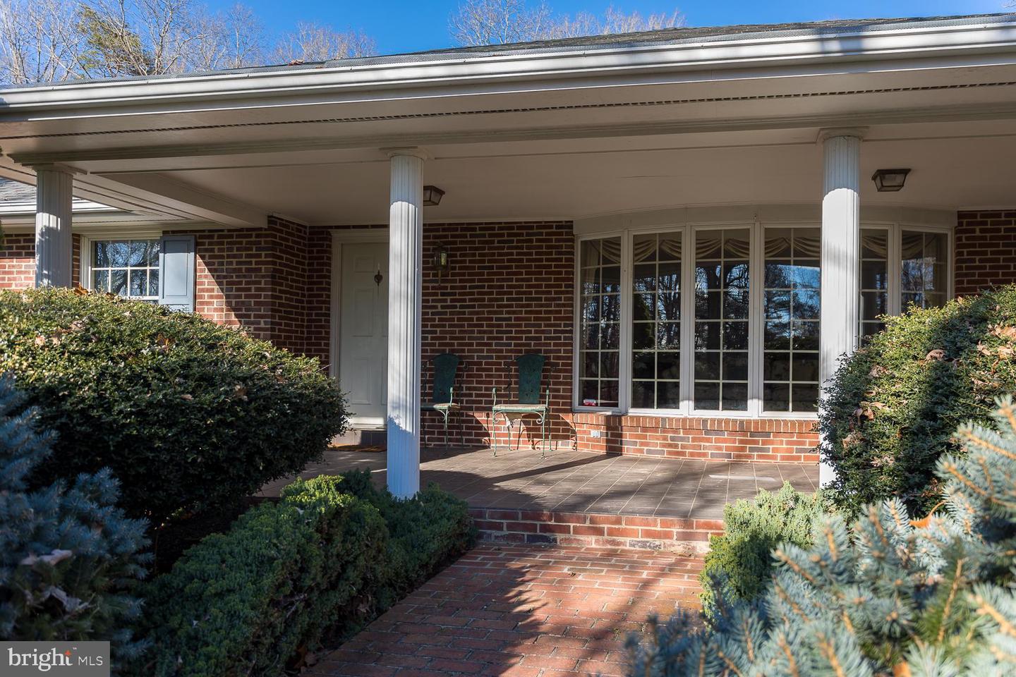 5983 LABS RUN LN, PENN LAIRD, Virginia 22846, 4 Bedrooms Bedrooms, ,3 BathroomsBathrooms,Residential,For sale,5983 LABS RUN LN,VARO2002248 MLS # VARO2002248