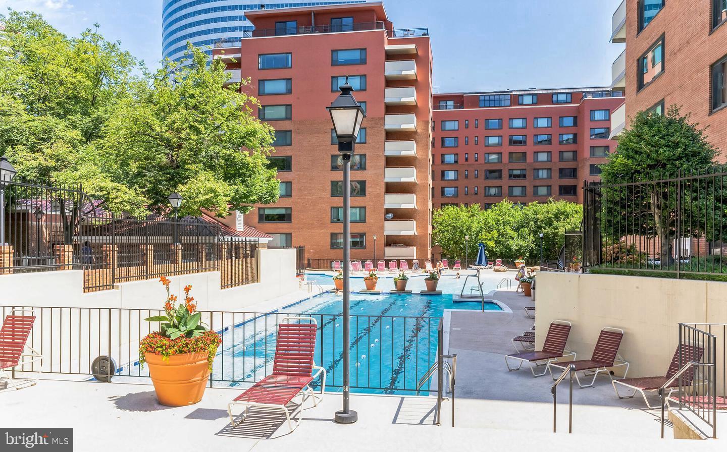 1021 ARLINGTON BLVD #928, ARLINGTON, Virginia 22209, 1 Bedroom Bedrooms, ,1 BathroomBathrooms,Residential,For sale,1021 ARLINGTON BLVD #928,VAAR2056754 MLS # VAAR2056754